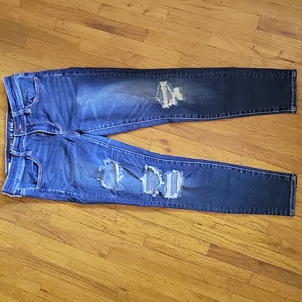 American Eagle skinny jeans